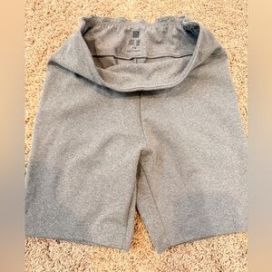 UNIQLO Kids AIRism Gray Bike Shorts Activewear Size 7‑8